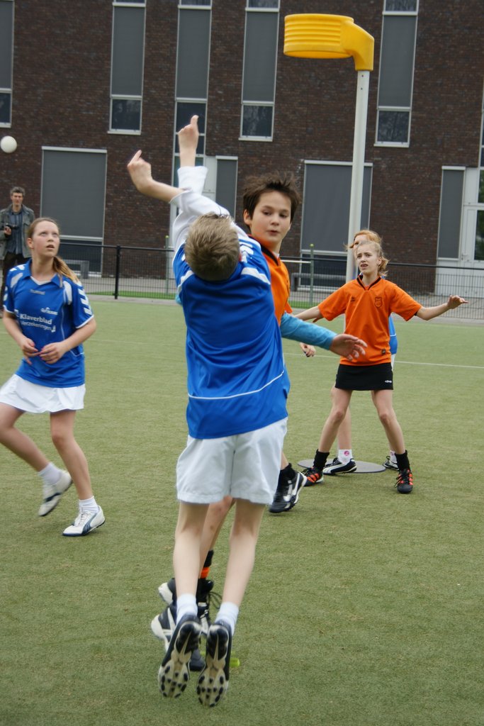 Korfbal D2  28 april-007.JPG